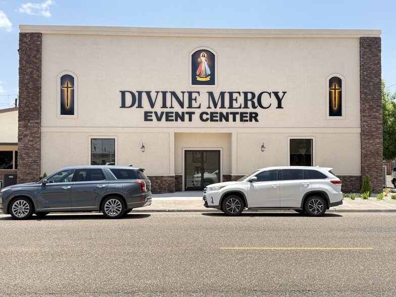 200 W Cano St, Edinburg, TX for lease - Building Photo - Image 1 of 12