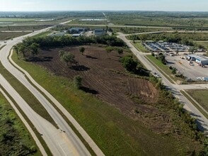 2900 Haskell Lane, Lawrence, KS - AÉRIEN  Vue de la carte - Image1