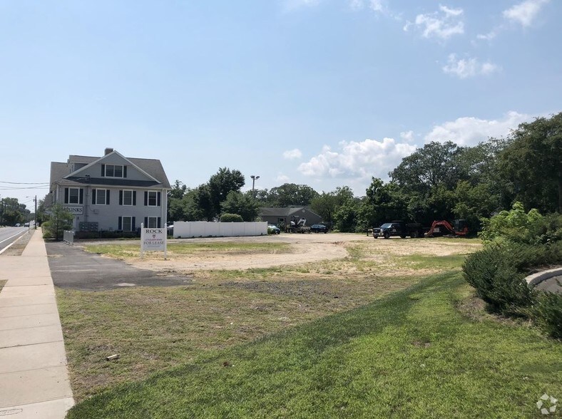 1813 NJ-71, Wall Township, NJ à louer - Autre - Image 2 de 4