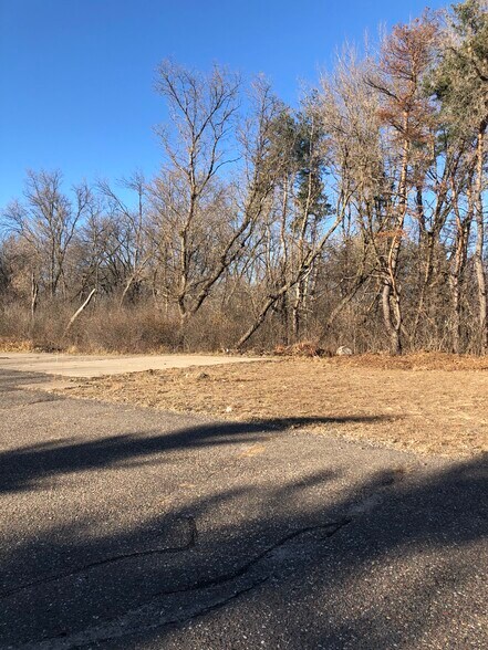 14735 NE Highway 65 St, Andover, MN à vendre - Photo du bâtiment - Image 2 de 14