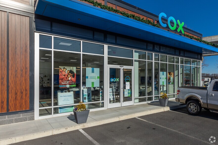 1497 Cornerside Blvd, Vienna, VA à louer - Photo du bâtiment - Image 3 de 3