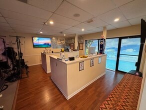 4257 W Kennedy Blvd, Tampa, FL à louer Photo intérieure- Image 1 de 11