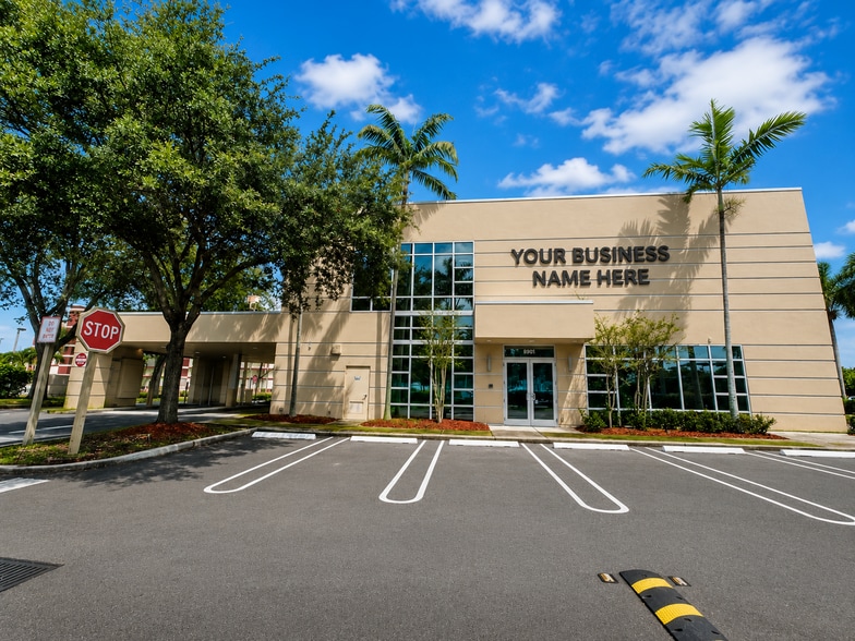 8901 W Atlantic Blvd, Coral Springs, FL for lease - Building Photo - Image 2 of 4