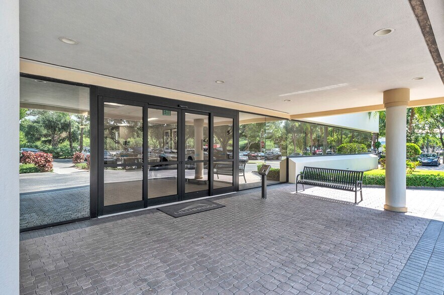 12953 Palm West Dr, Loxahatchee, FL à louer - Photo du bâtiment - Image 3 de 16