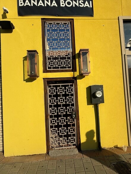 1904-1908 Greenville Ave, Dallas, TX for lease - Building Photo - Image 2 of 7