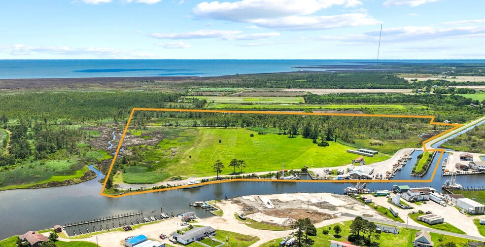 Marina & Waterfront Development Site portefeuille de 2 propriétés à vendre sur LoopNet.ca - Aérien - Image 2 de 6