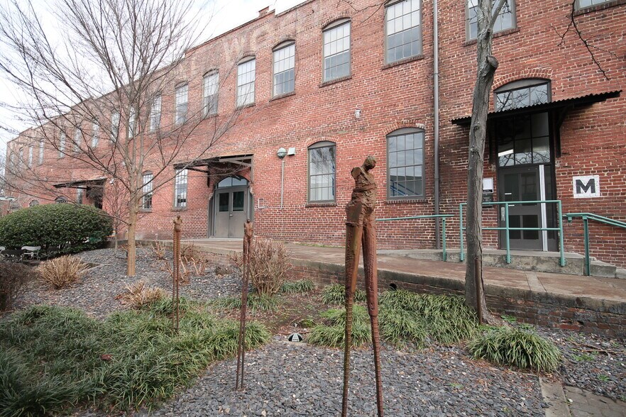 887 W Marietta St NW, Atlanta, GA à louer - Photo du bâtiment - Image 3 de 26