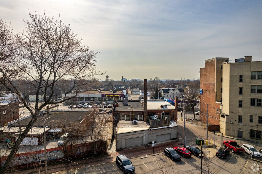 3404 Lorain Ave, Cleveland, OH à vendre - Photo du bâtiment - Image 3 de 18