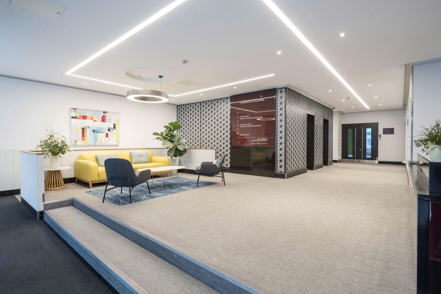 2 America Sq, London for lease - Building Photo - Image 2 of 9
