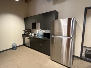 1816 Walnut St, Kansas City, MO à vendre Photo intérieure- Image 2 de 20