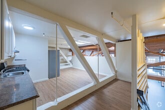 1050-1066 47th Ave, Oakland, CA à louer Photo intérieure- Image 2 de 33