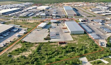 1207 Beltway Pky, Laredo, TX for lease Interior Photo- Image 1 of 5