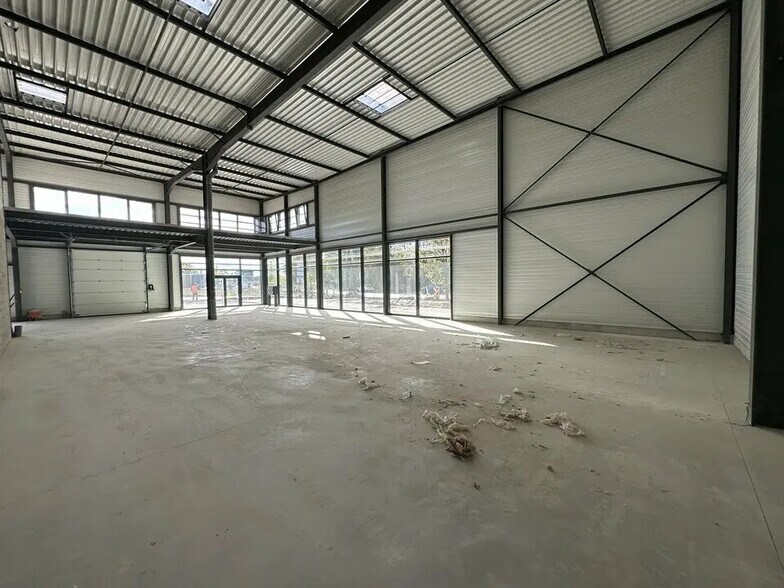 Flex dans ILLKIRCH-GRAFFENSTADEN à louer - Photo intérieure - Image 3 de 5