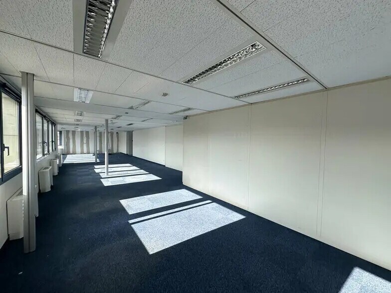 Bureau dans Strasbourg à louer - Photo intérieure - Image 2 de 8