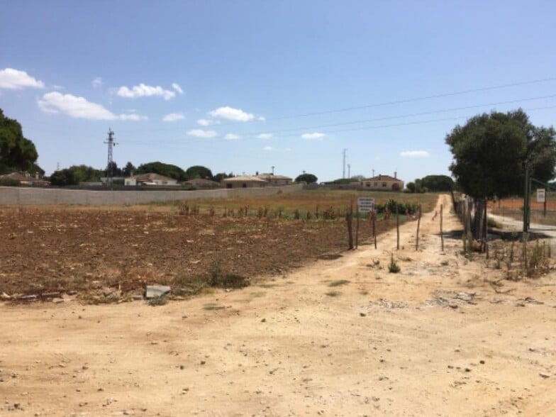 Land in Puerto Real, Cádiz for sale - Aerial - Image 2 of 2