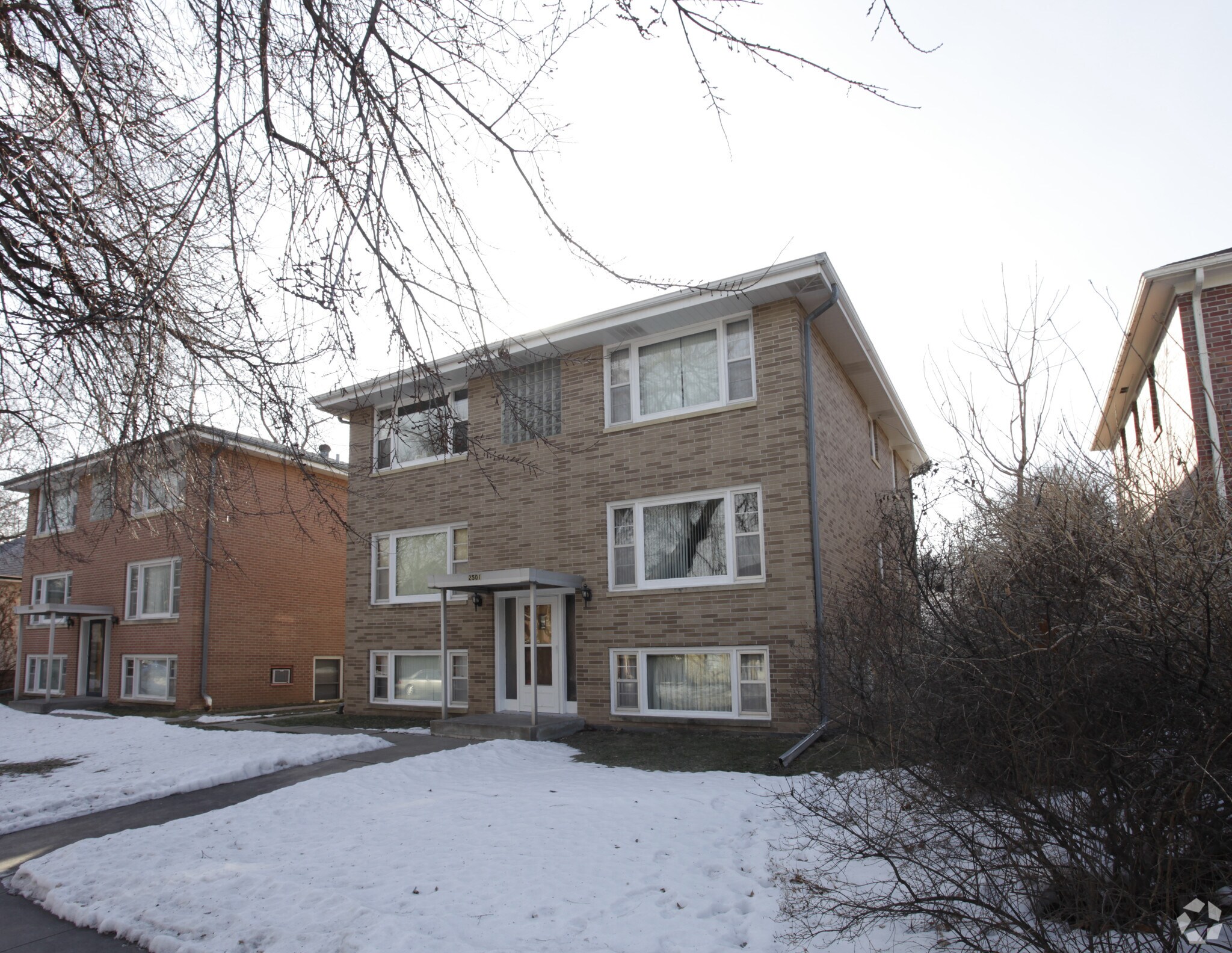 2501 A St, Lincoln, NE à vendre Photo principale- Image 1 de 12