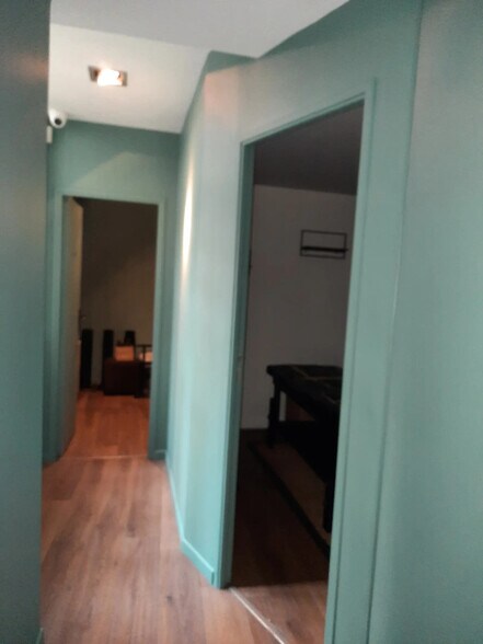 11 Rue Saint-Gilles, Paris à louer - Photo du bâtiment - Image 3 de 4