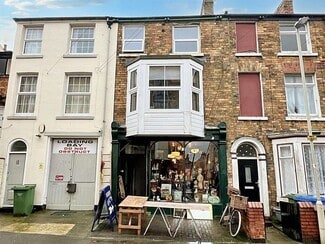 Plus de détails pour 3 Oxford St, Scarborough - Commerce de détail à vendre