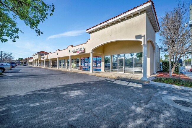 More details for 2800 N Macdill Ave, Tampa, FL - Retail for Lease