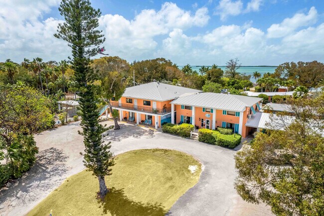 More details for 97850 Overseas Hwy, Key Largo, FL - Hospitality for Sale