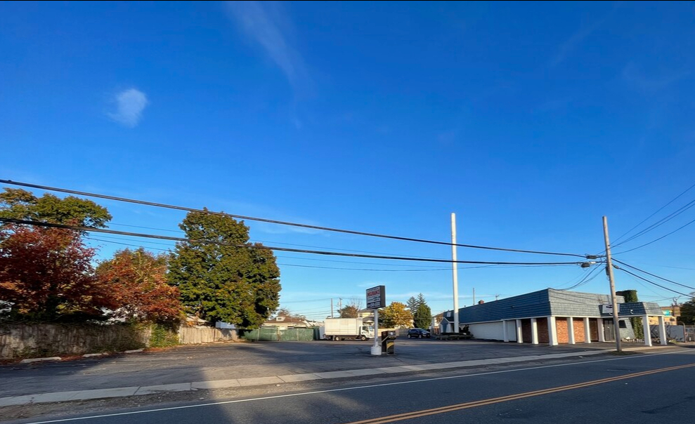 791 Main St, Farmingdale, NY à vendre Photo du bâtiment- Image 1 de 1