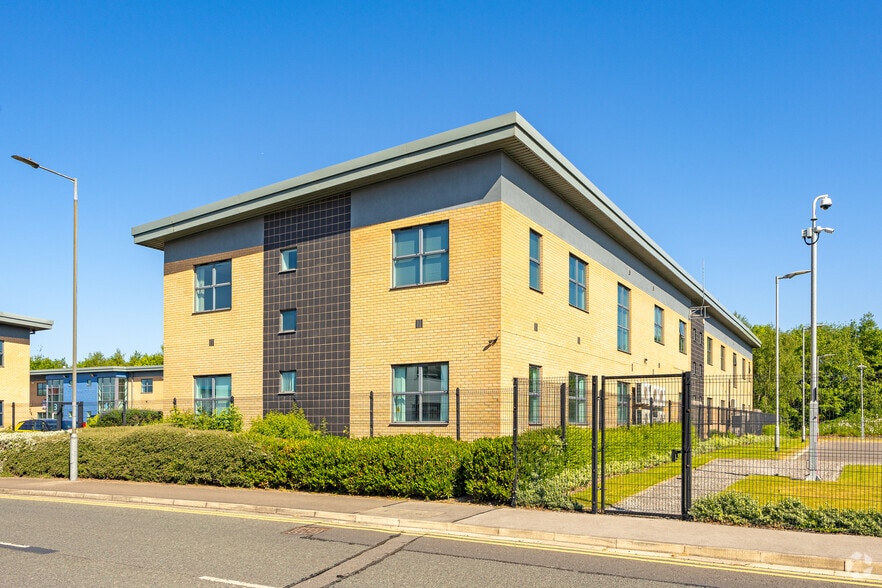 Henry Boot Way, Hull à louer - Photo du bâtiment - Image 3 de 4