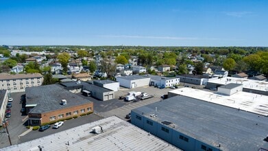 74 Louis Ct, South Hackensack, NJ for lease Interior Photo- Image 2 of 8