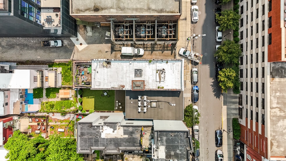 196 Morgan St, Jersey City, NJ for sale - Building Photo - Image 3 of 16