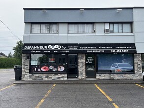 407 Ch De La Grande-Côte, Boisbriand, QC for lease Building Photo- Image 1 of 1