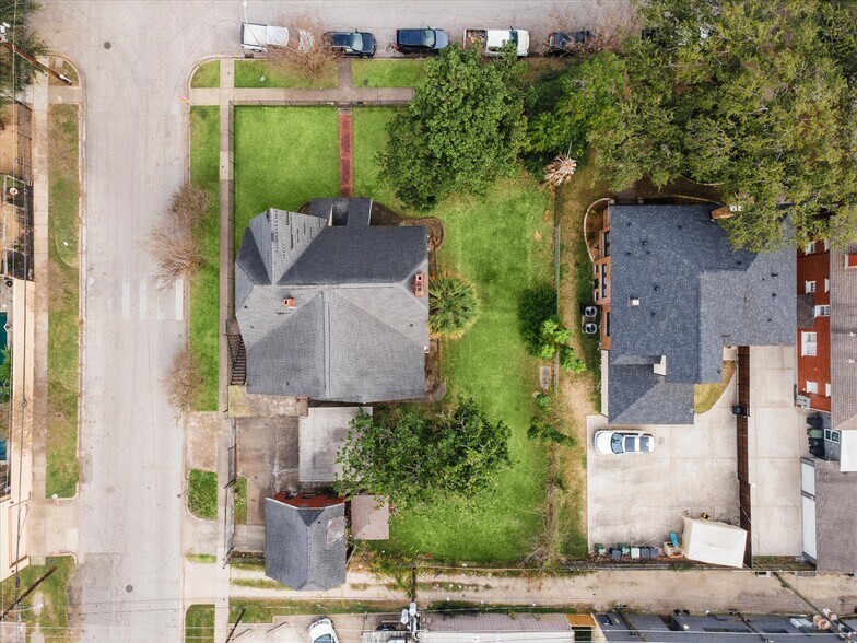 614 Avondale St, Houston, TX à vendre - Aérien - Image 2 de 8