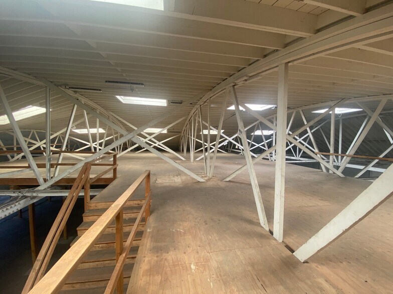 10487 San Fernando Rd, Pacoima, CA for sale - Building Photo - Image 2 of 7