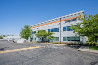 Plus de détails pour 2501 E Valley Rd, Renton, WA - Industriel à louer