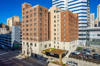 More details for 453 Blvd of the Allies, Pittsburgh, PA - Retail for Lease