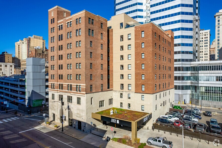 453 Blvd of the Allies, Pittsburgh, PA à louer - Photo du bâtiment - Image 1 de 5
