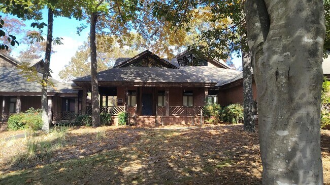 Plus de détails pour 11 Corporate Pointe, Warner Robins, GA - Bureau à vendre