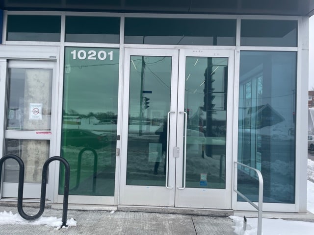10205 Boul Pie-IX, Montréal, QC for lease - Building Photo - Image 3 of 16