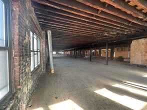 250-272 Willis Ave, Bronx, NY for lease Building Photo- Image 2 of 3