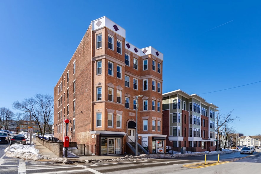 299 & 301-305 Dudley Street | portfolio of 1 properties for sale on LoopNet.ca - Building Photo - Image 1 of 20