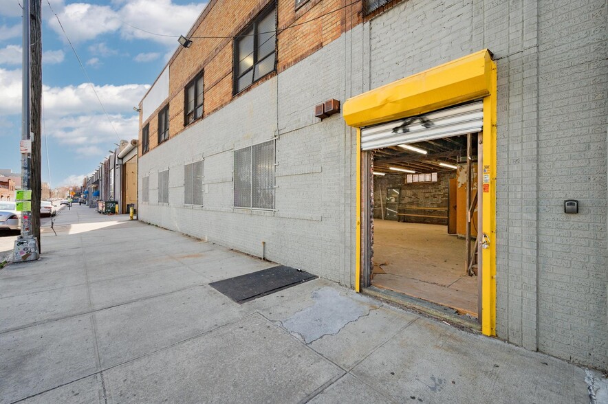 1539 Covert St, Ridgewood, NY for lease - Building Photo - Image 1 of 80