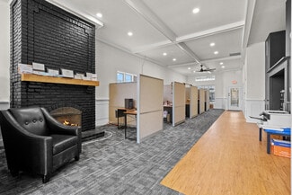 Plus de détails pour 215-225 N Main St, Mount Angel, OR - Bureau à louer