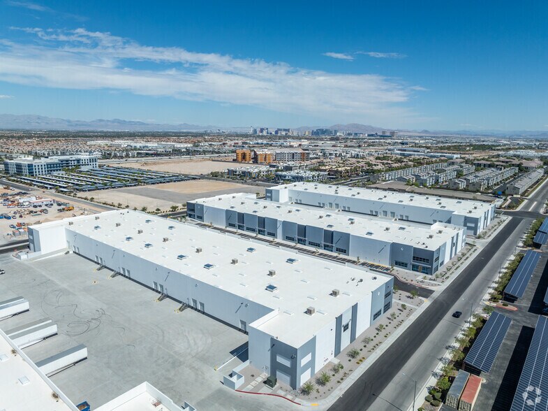 8321 W Badura Ave, Las Vegas, NV à vendre - Photo du bâtiment - Image 3 de 6