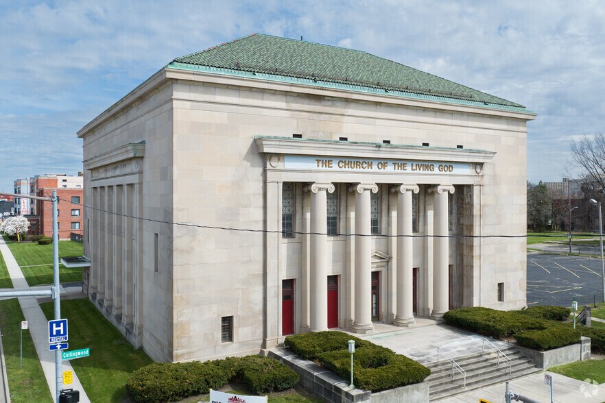 2134-2158 Collingwood Blvd, Toledo, OH for lease - Building Photo - Image 1 of 5