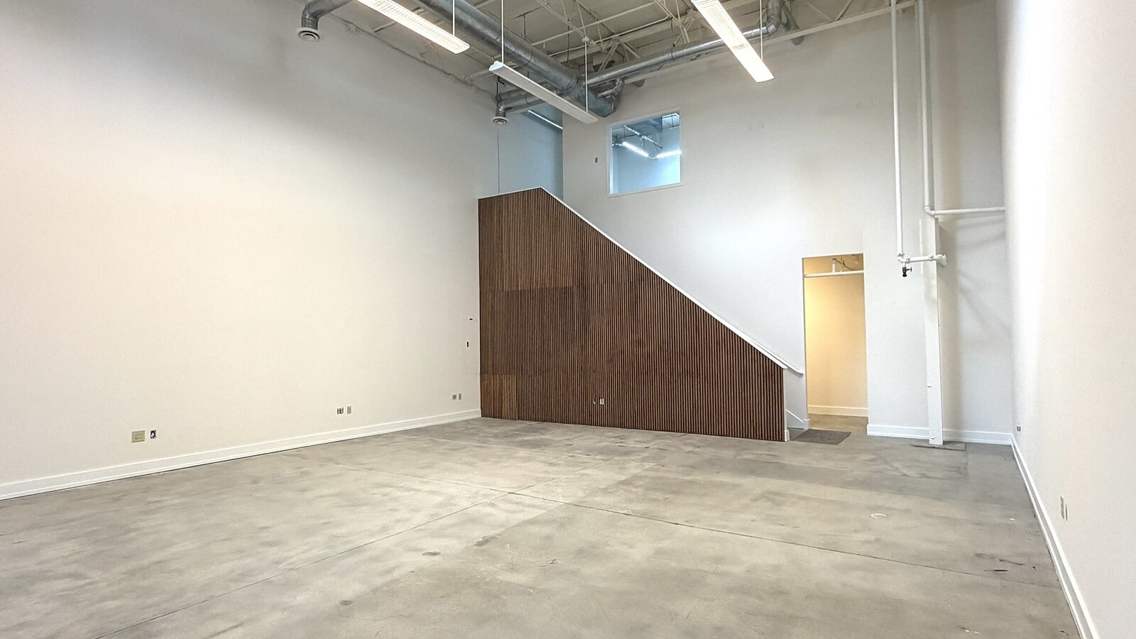 1320 Ellsworth Industrial Dr, Atlanta, GA 30318 - Unit A1700 - - Interior Photo - Image 2 of 7