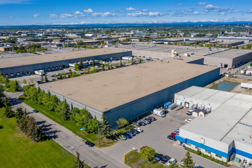 7139 44th St SE, Calgary, AB for lease - Aerial - Image 3 of 3