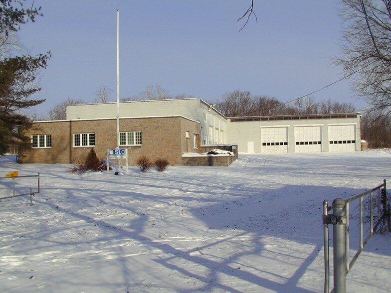 295 Mill St, Lockport, NY for sale - Building Photo - Image 2 of 5
