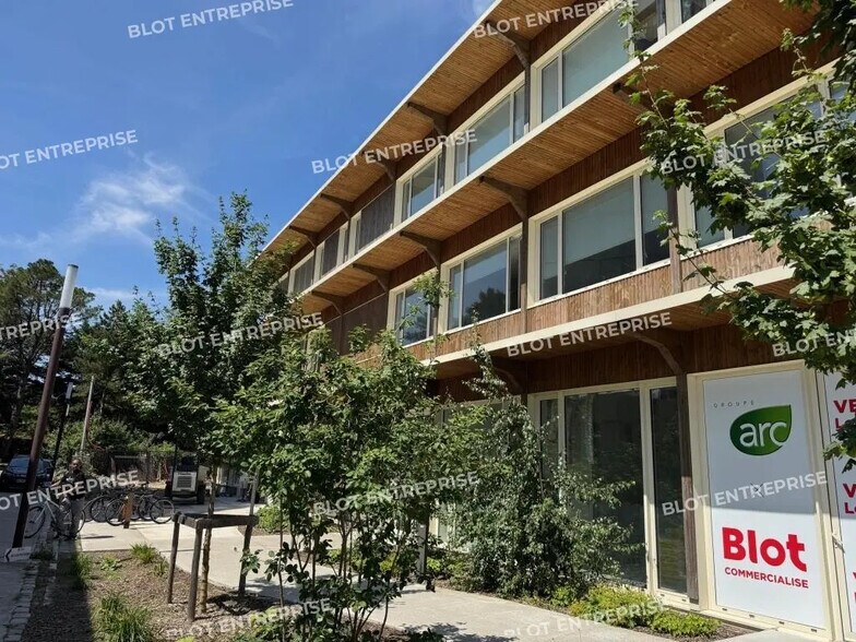 Bureau dans Nantes à louer - Photo du bâtiment - Image 2 de 20