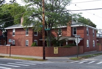41 Brook St, Manchester, NH à louer - Photo du bâtiment - Image 3 de 4