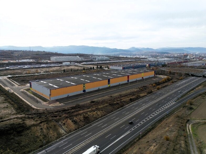 Industrial la Coba Poligonoa, 15, Erriberabeitia, Álava à louer - Photo du bâtiment - Image 2 de 8