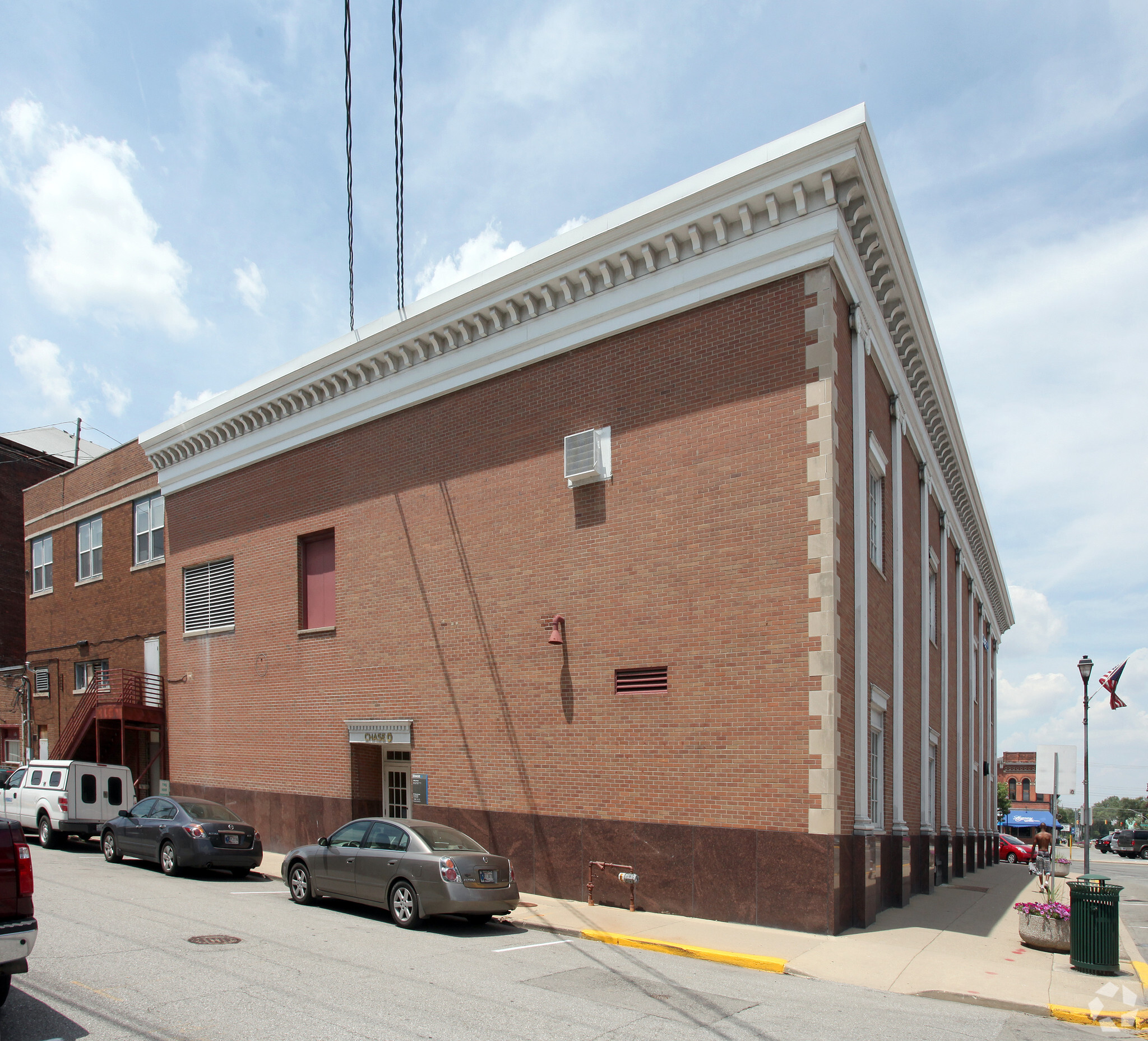 49 Public Sq, Shelbyville, IN à vendre Photo principale- Image 1 de 1