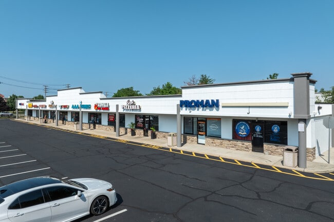 More details for 100% Leased NNN Retail Center - Route 27 – Retail for Auction, Somerset, NJ